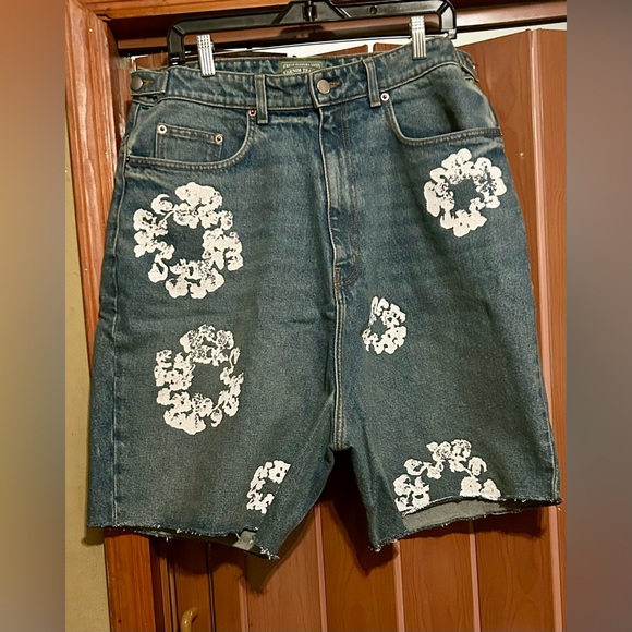 Denim Tears Cotton Wreath Jean Shorts size large - Picture 1 of 6